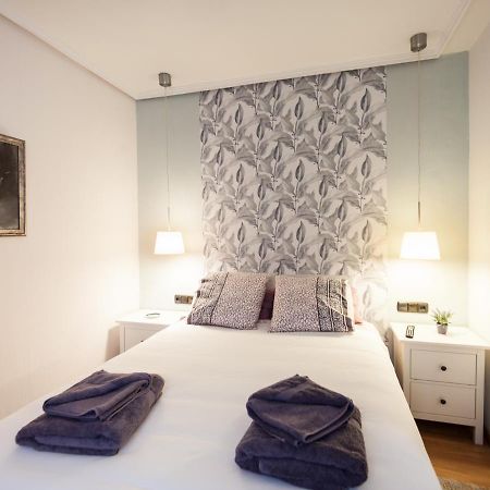 Cosy Room - Guggen º PARKING FREE Bilbao Buitenkant foto